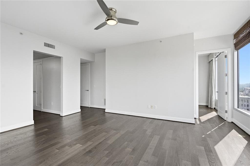 3 bedroom, 3 bathroom, 1,709 sq ft condominium for sale at 1820 Peachtree Street 1114, Atlanta, GA 30309 — photo 6