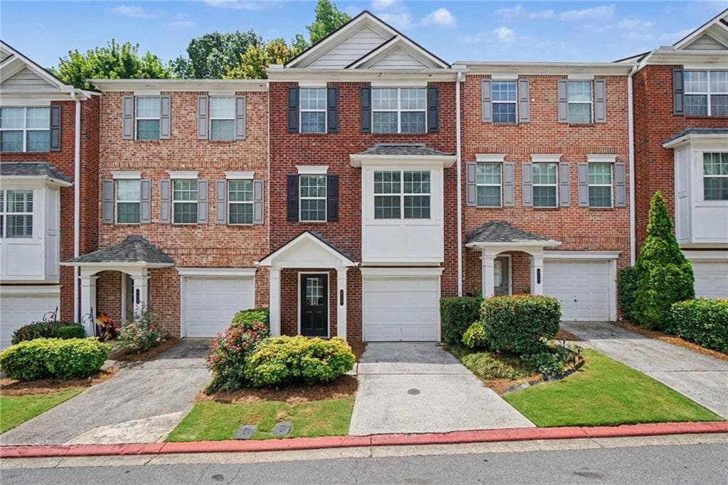 4 bedroom, 5 bathroom, 1,796 sq ft townhouse for sale at 417 Heritage Park Trace 2, Kennesaw, GA 30144 — photo 2