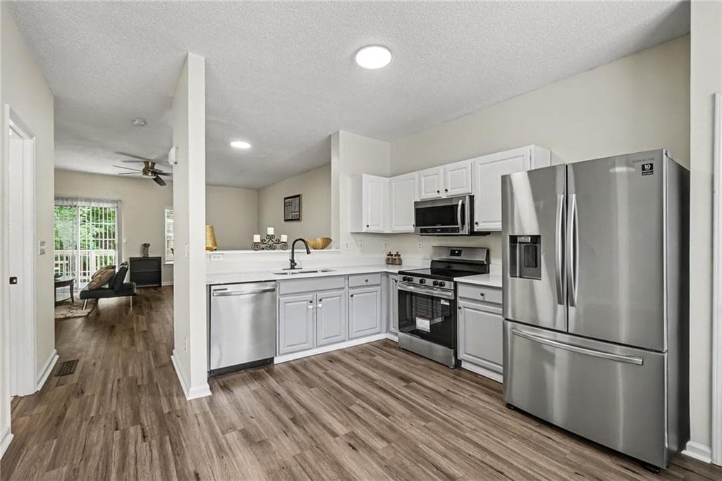 4 bedroom, 5 bathroom, 1,796 sq ft townhouse for sale at 417 Heritage Park Trace 2, Kennesaw, GA 30144 — photo 9