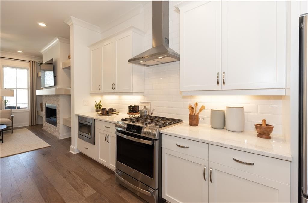 3 bedroom, 2 bathroom, 2,350 sq ft condominium for sale at 5067 Shirley Oaks Drive 307, Peachtree Corners, GA 30092 — photo 10