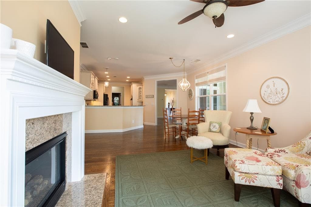 4 bedroom, 3 bathroom, 3,726 sq ft single family residence for sale at 3228 Black Gum Lane, Gainesville, GA 30504 — photo 7