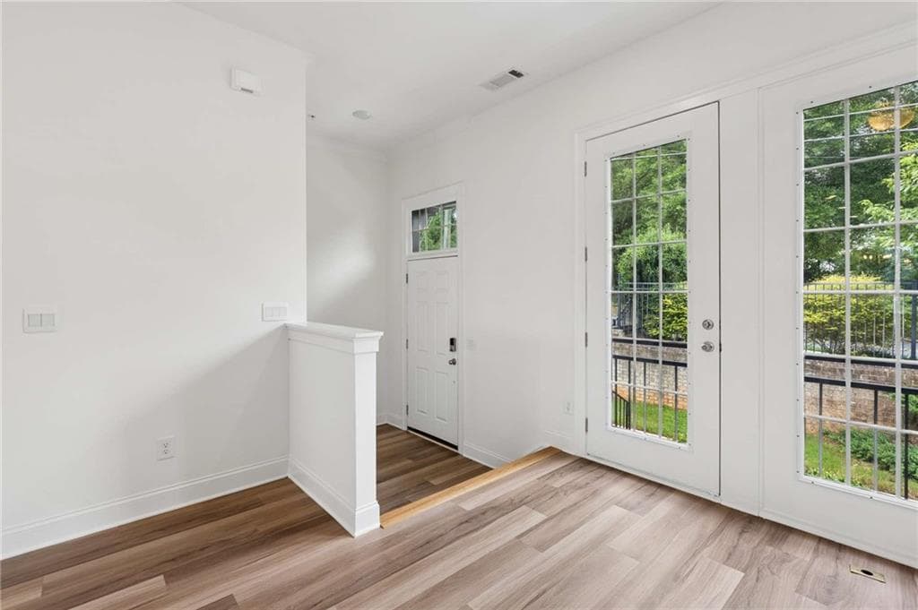 4 bedroom, 4 bathroom, 2,530 sq ft townhouse for sale at 4812 Highside Way, Smyrna, GA 30082 — photo 6