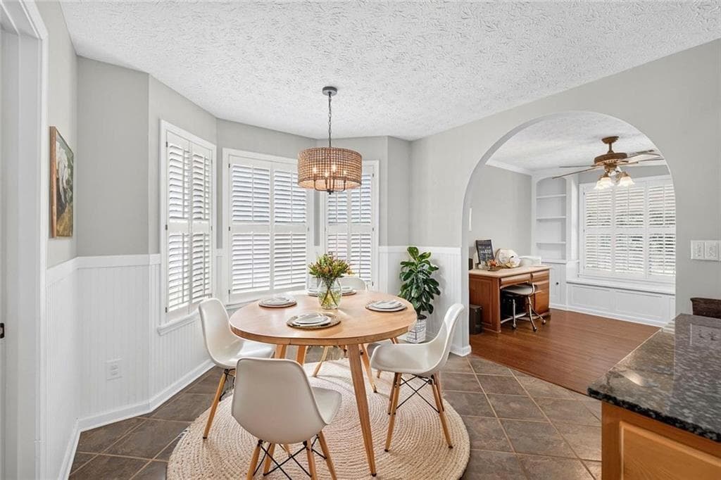 3 bedroom, 2 bathroom, 1,802 sq ft single family residence for sale at 1561 Timber Heights Drive, Loganville, GA 30052 — photo 9