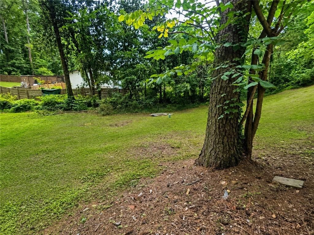 4 bedroom, 2 bathroom, 2,380 sq ft single family residence for sale at 2851 Headland Drive, East Point, GA 30344 — photo 2