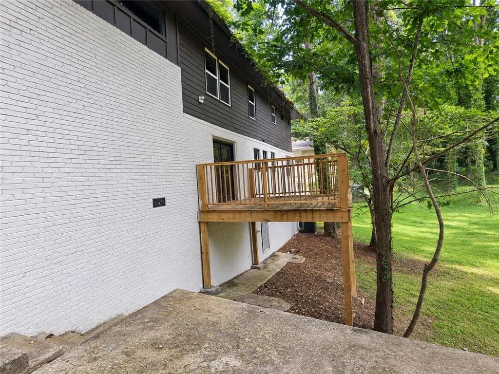 4 bedroom, 2 bathroom, 2,380 sq ft single family residence for sale at 2851 Headland Drive, East Point, GA 30344 — photo 3