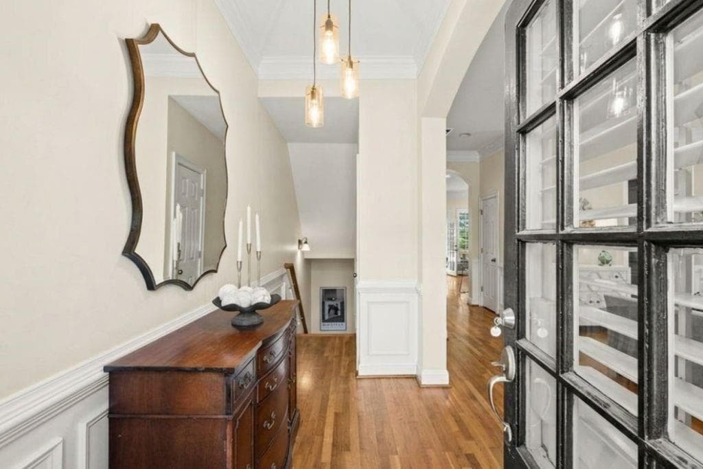 4 bedroom, 4 bathroom, 2,862 sq ft townhouse for sale at 594 Parkside Village Way, Marietta, GA 30060 — photo 3