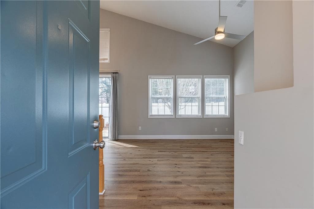 2 bedroom, 3 bathroom, 1,322 sq ft single family residence for rent at 211 Harmony Court, Milton, GA 30004 for $2,250 a month — photo 3