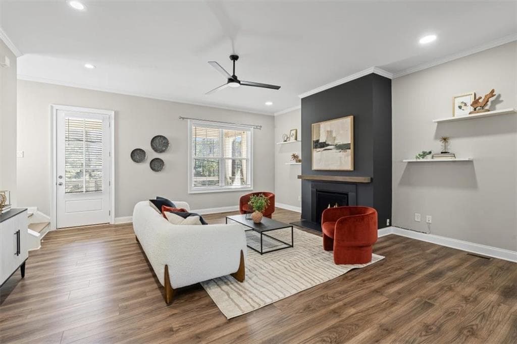 4 bedroom, 4 bathroom, 2,412 sq ft single family residence for sale at 2357 Rover Court, Atlanta, GA 30317 — photo 6