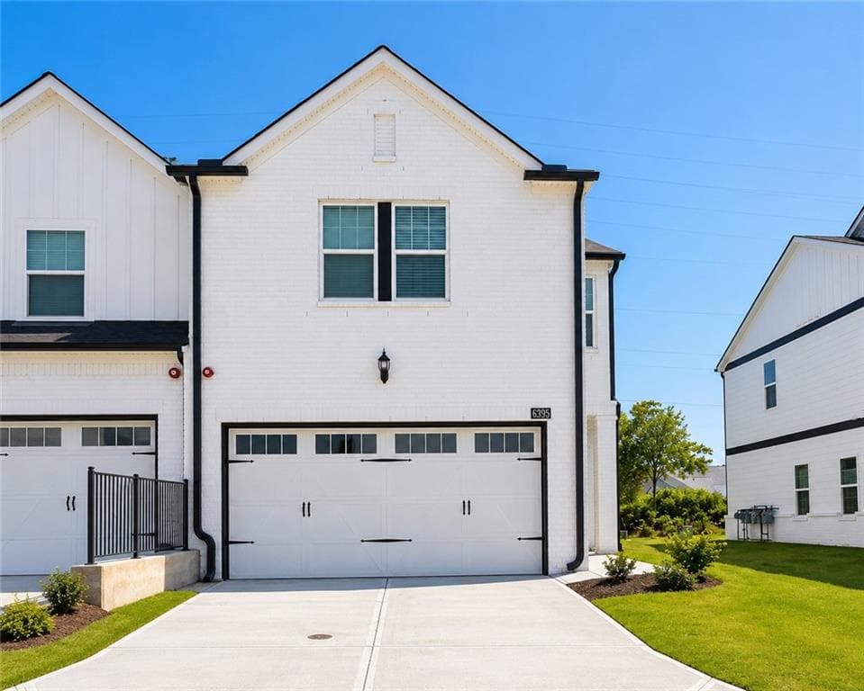 3 bedroom, 3 bathroom, 1,868 sq ft townhouse for sale at 6395 Apalachee Way, Smyrna, GA 30126