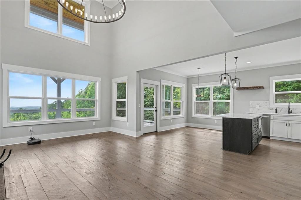 4 bedroom, 4 bathroom, 2,612 sq ft single family residence for sale at 9 Queens Court, Blairsville, GA 30512 — photo 3