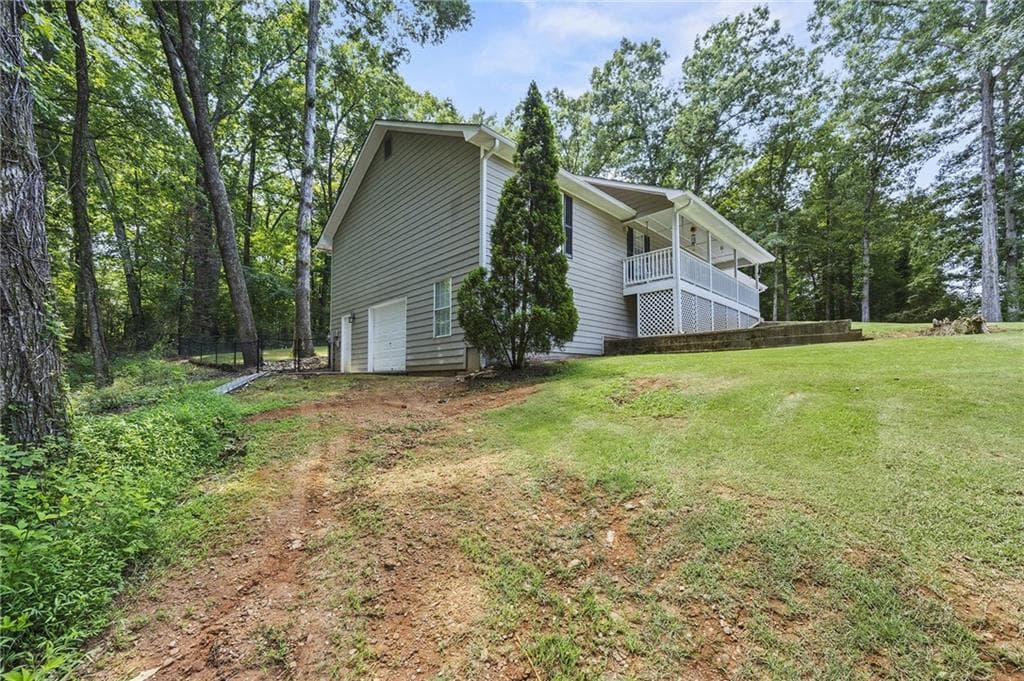 3 bedroom, 2 bathroom, 1,653 sq ft single family residence for sale at 515 Creek View Place, Mcdonough, GA 30252 — photo 5