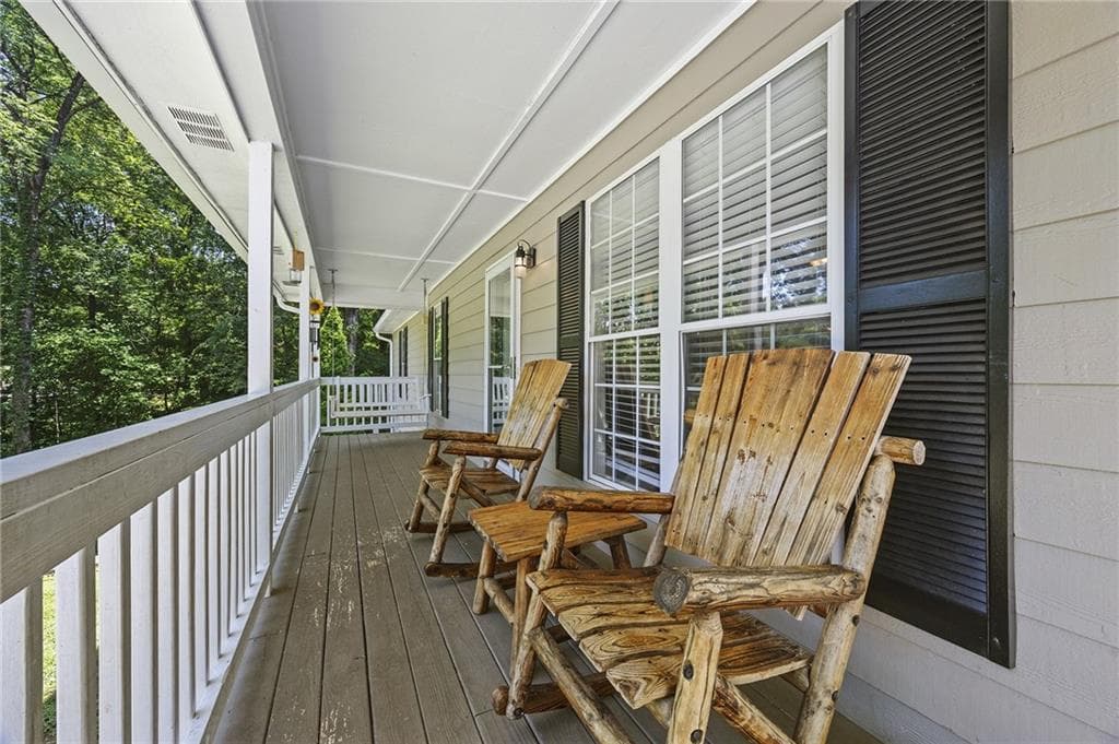 3 bedroom, 2 bathroom, 1,653 sq ft single family residence for sale at 515 Creek View Place, Mcdonough, GA 30252 — photo 6