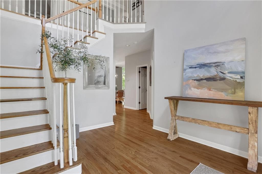 6 bedroom, 4 bathroom, 4,000 sq ft single family residence under contract at 1950 Woods River Lane, Duluth, GA 30097 — photo 3
