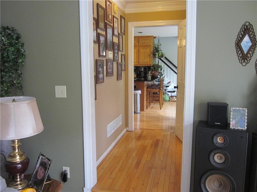 4 bedroom, 3 bathroom, 2,456 sq ft single family residence for sale at 2150 Overland Way, Powder Springs, GA 30127 — photo 6