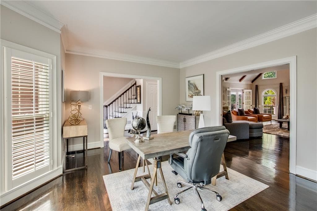 5 bedroom, 5 bathroom, 3,852 sq ft single family residence for sale at 2995 Coles Way, Atlanta, GA 30350 — photo 6