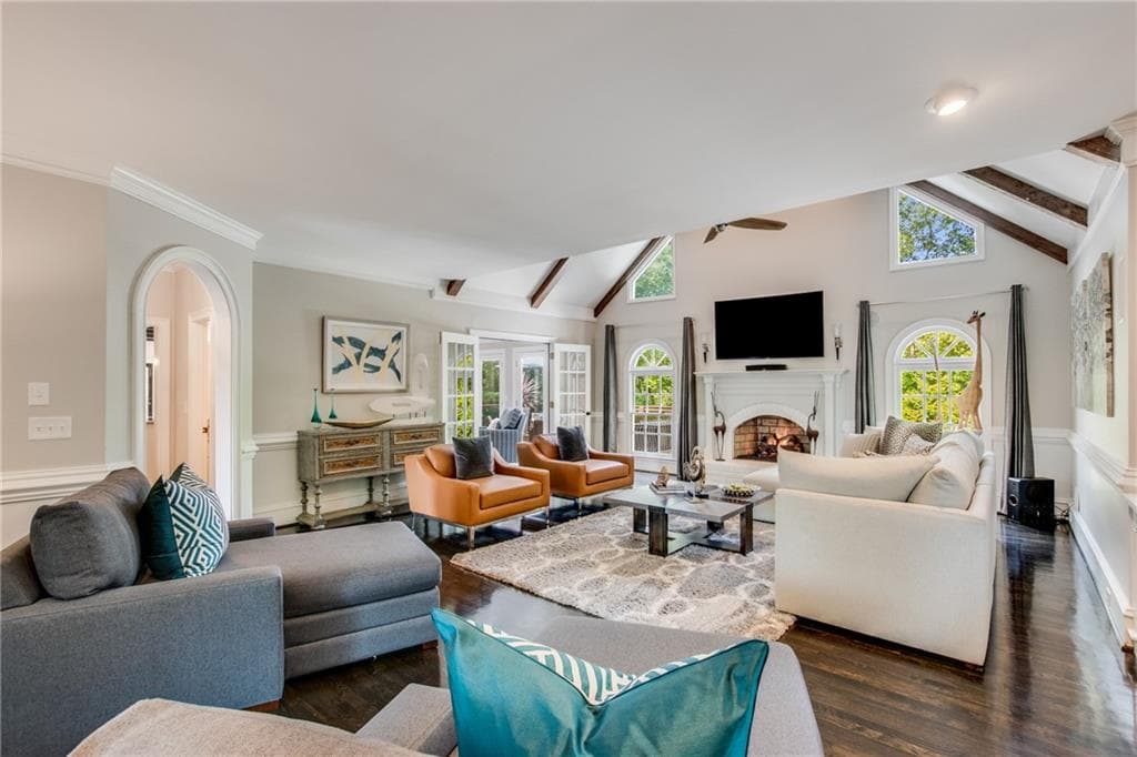 5 bedroom, 5 bathroom, 3,852 sq ft single family residence for sale at 2995 Coles Way, Atlanta, GA 30350 — photo 7