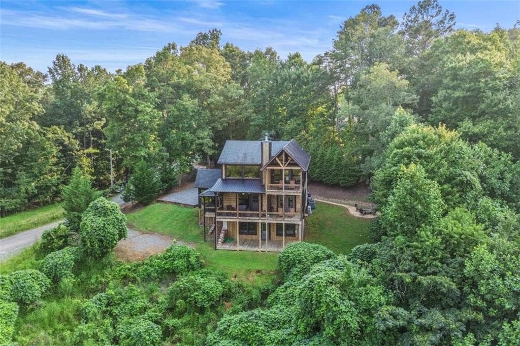 3 bedroom, 5 bathroom, 2,936 sq ft single family residence for sale at 231 Kyle Road, Blue Ridge, GA 30513 — photo 5