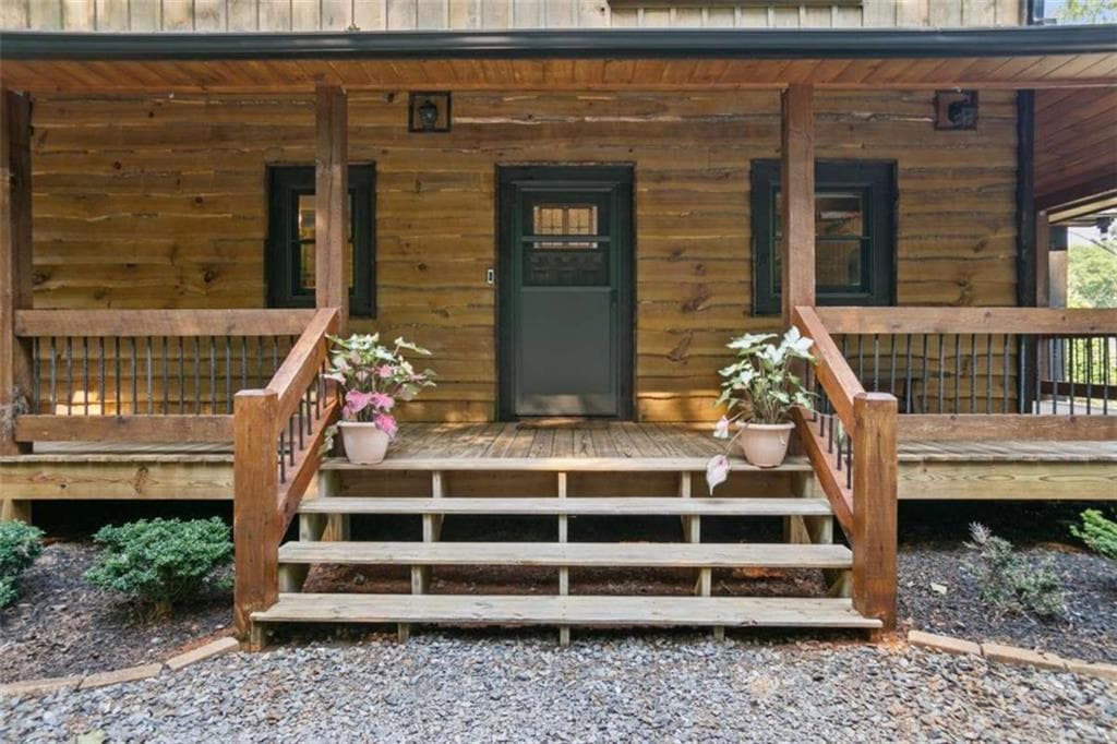 3 bedroom, 5 bathroom, 2,936 sq ft single family residence for sale at 231 Kyle Road, Blue Ridge, GA 30513 — photo 9