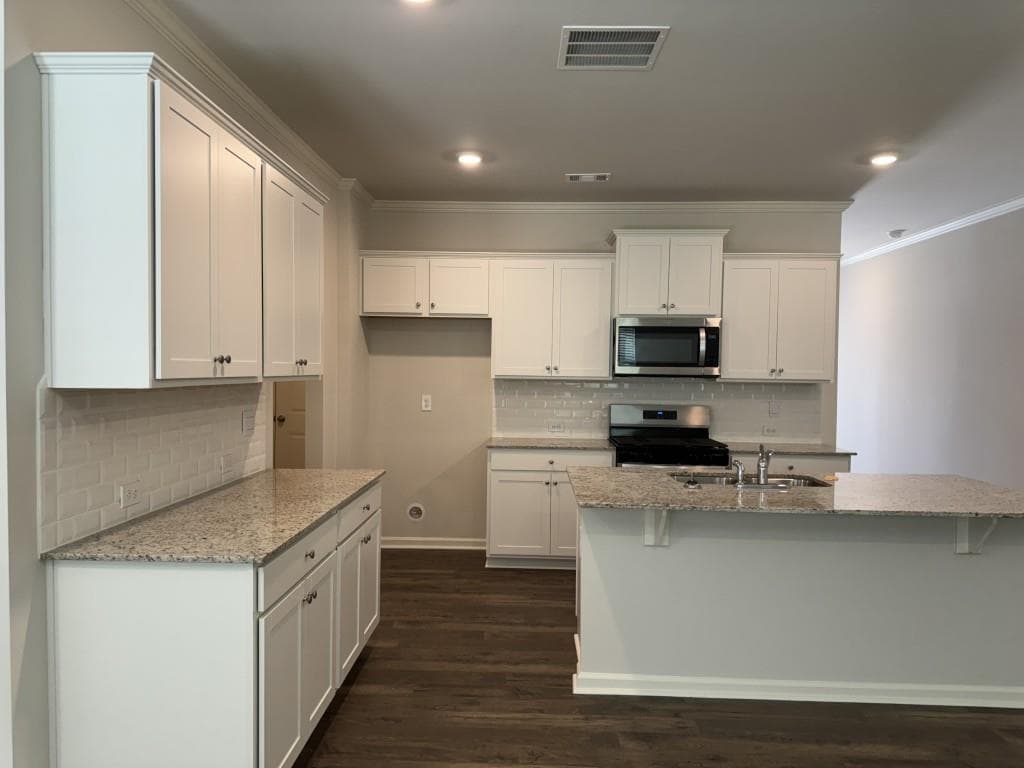 3 bedroom, 3 bathroom, 1,944 sq ft townhouse for rent at 2292 Blue Monarch Drive, Buford, GA 30519 for $2,350 a month — photo 7