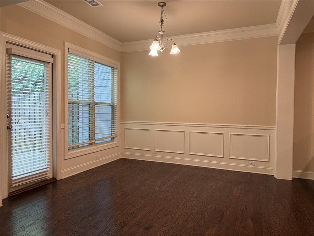 3 bedroom, 3 bathroom, 2,018 sq ft townhouse for rent at 3160 Cross Creek Drive, Cumming, GA 30040 for $2,450 a month — photo 4