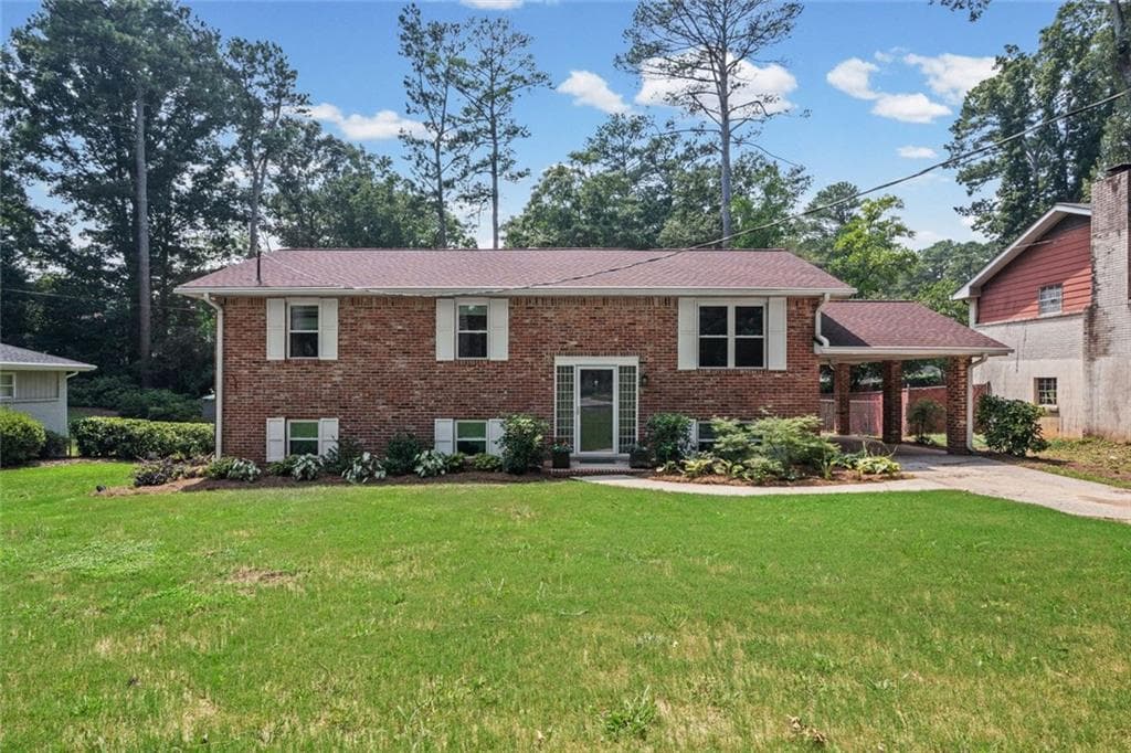 4 bedroom, 2 bathroom, 2,160 sq ft single family residence for sale at 1342 Atterberry Place, Decatur, GA 30033 — photo 2