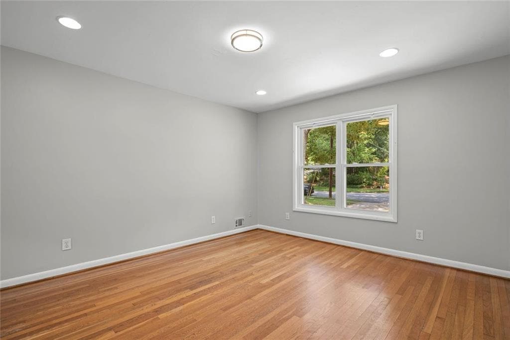 4 bedroom, 2 bathroom, 2,160 sq ft single family residence for sale at 1342 Atterberry Place, Decatur, GA 30033 — photo 6