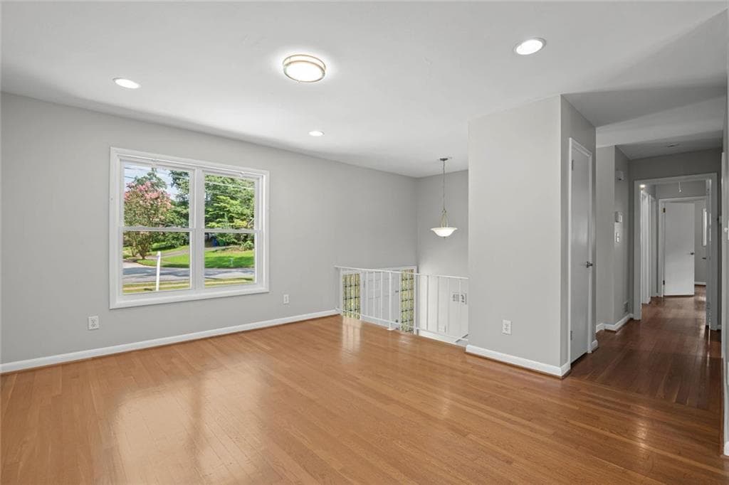 4 bedroom, 2 bathroom, 2,160 sq ft single family residence for sale at 1342 Atterberry Place, Decatur, GA 30033 — photo 7