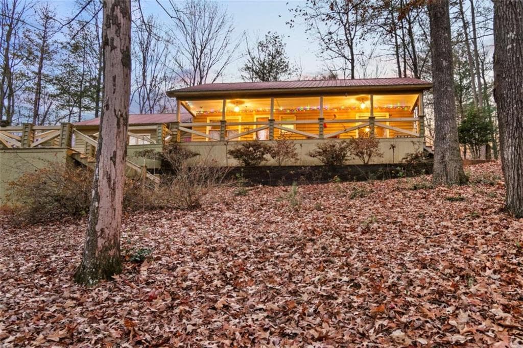 3 bedroom, 3 bathroom, 2,080 sq ft single family residence for sale at 143 Kaely Drive, Mineral Bluff, GA 30559 — photo 3