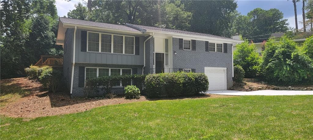 4 bedroom, 3 bathroom, 2,003 sq ft single family residence for rent at 2497 Wentworth Drive, Atlanta, GA 30345 for $2,875 a month — photo 3