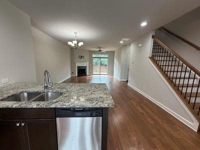 3 bedroom, 5 bathroom, 1,993 sq ft townhouse for rent at 4292 Tacoma Trace, Suwanee, GA 30024 for $2,700 a month — photo 5