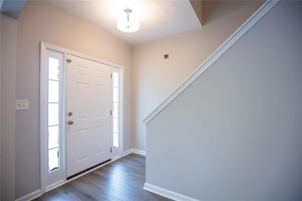 2 bedroom, 3 bathroom, 1,520 sq ft other for rent at 649 Kenridge Drive, Suwanee, GA 30024 for $1,750 a month — photo 3