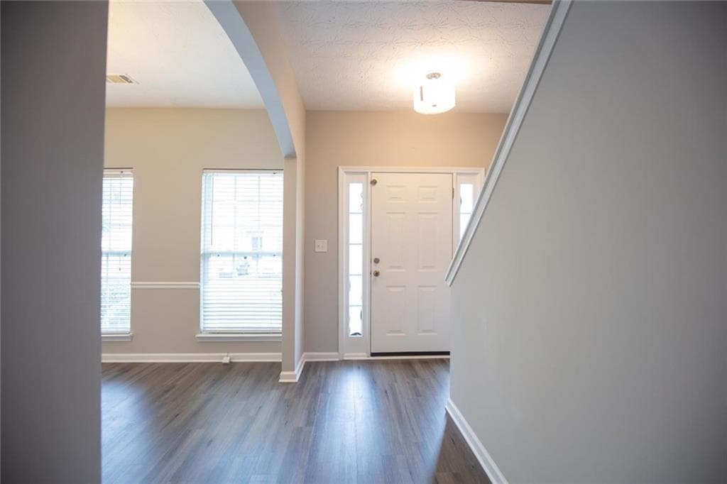 2 bedroom, 3 bathroom, 1,520 sq ft other for rent at 649 Kenridge Drive, Suwanee, GA 30024 for $1,750 a month — photo 4