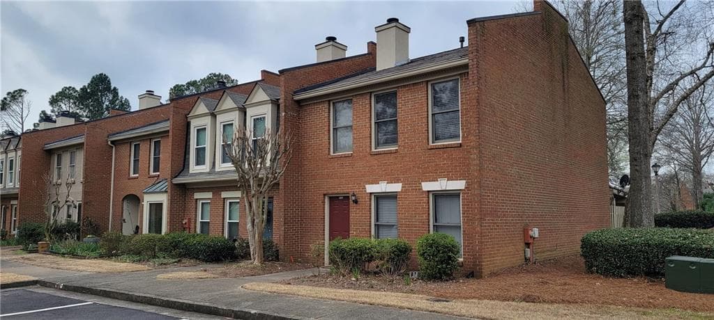 2 bedroom, 3 bathroom, 1,280 sq ft townhouse for rent at 4131 Quincey Lane, Duluth, GA 30096 for $1,800 a month — photo 1 of 13