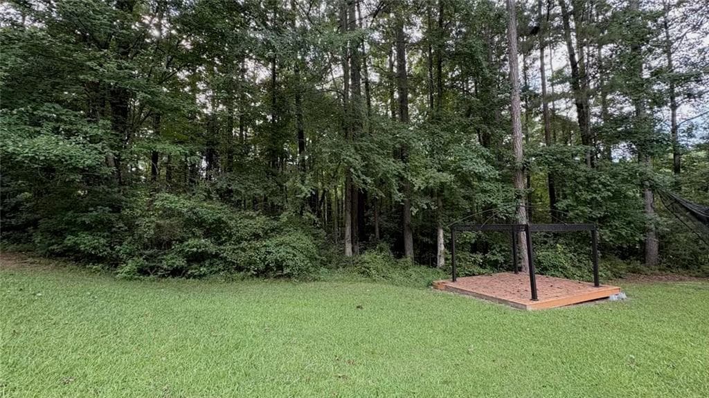 6 bedroom, 5 bathroom, 4,528 sq ft single family residence under contract at 2051 E Atlanta Road, Stockbridge, GA 30281 — photo 7