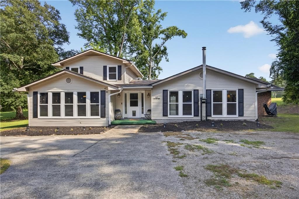 3 bedroom, 3 bathroom, 2,766 sq ft single family residence for sale at 110 Jaybird Lane, Villa Rica, GA 30180