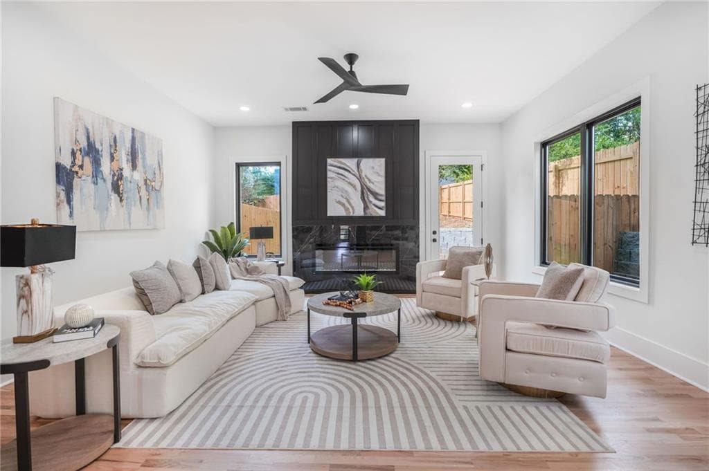 3 bedroom, 3 bathroom, 2,145 sq ft townhouse for sale at 178 Wesley Avenue A, Atlanta, GA 30307 — photo 2