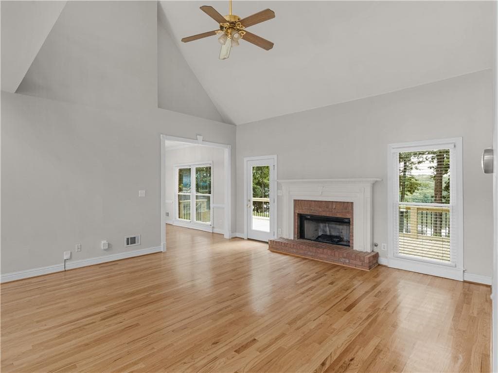 4 bedroom, 3 bathroom, 2,364 sq ft single family residence under contract at 1445 Lake Forest Lane, Mcdonough, GA 30253 — photo 5