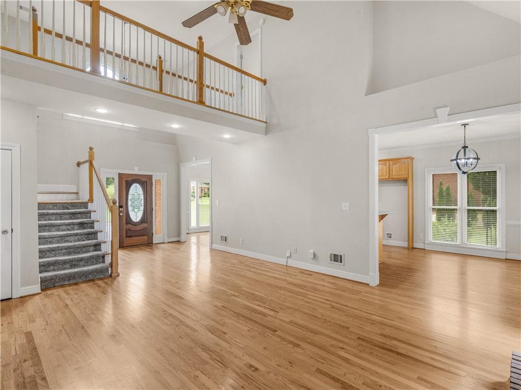 4 bedroom, 3 bathroom, 2,364 sq ft single family residence under contract at 1445 Lake Forest Lane, Mcdonough, GA 30253 — photo 6