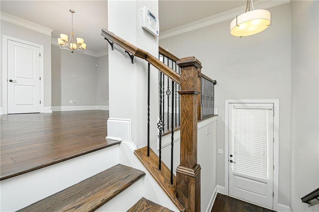 3 bedroom, 4 bathroom, 2,377 sq ft townhouse for rent at 1299 Linden Court, Atlanta, GA 30329 for $4,000 a month — photo 7