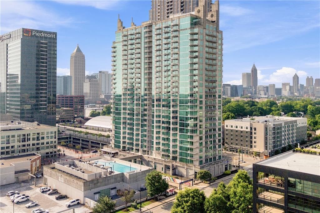 2 bedroom, 2 bathroom, 1,045 sq ft condominium for rent at 361 17th Street 1623, Atlanta, GA 30363 for $3,000 a month — photo 3
