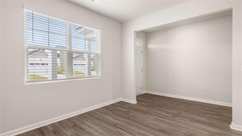 5 bedroom, 3 bathroom, 2,511 sq ft single family residence for sale at 857 Trillium Drive, Locust Grove, GA 30248 — photo 6