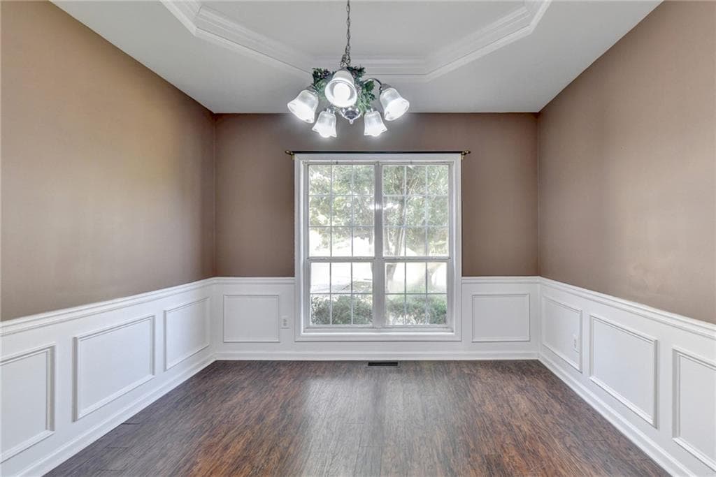 6 bedroom, 5 bathroom single family residence for rent at 2899 Savannah Walk Lane, Suwanee, GA 30024 for $3,200 a month — photo 6
