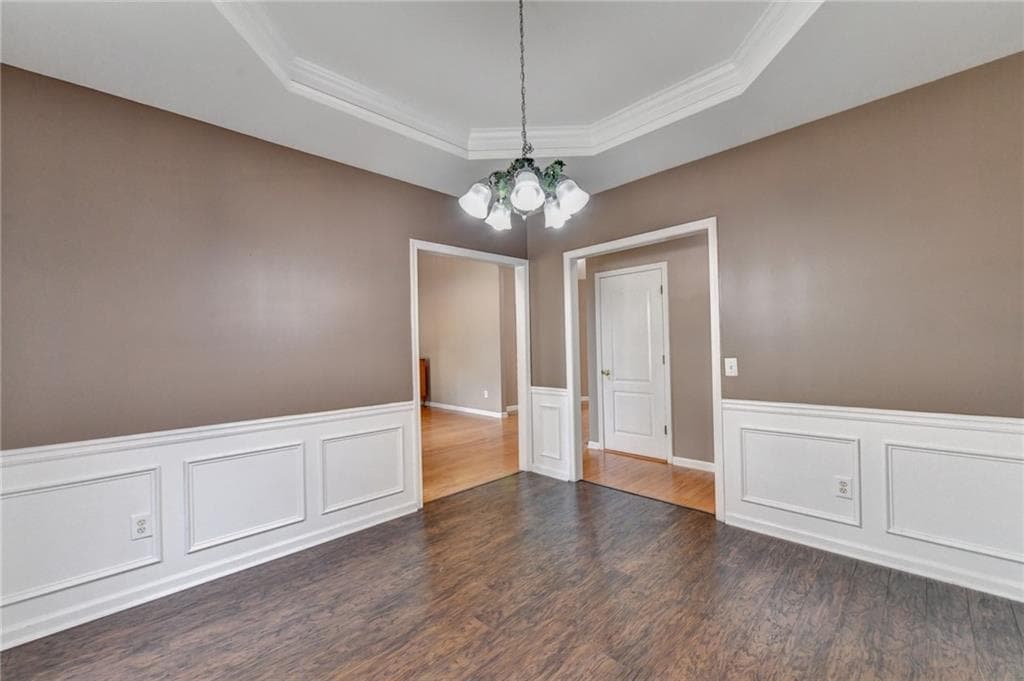 6 bedroom, 5 bathroom single family residence for rent at 2899 Savannah Walk Lane, Suwanee, GA 30024 for $3,200 a month — photo 7