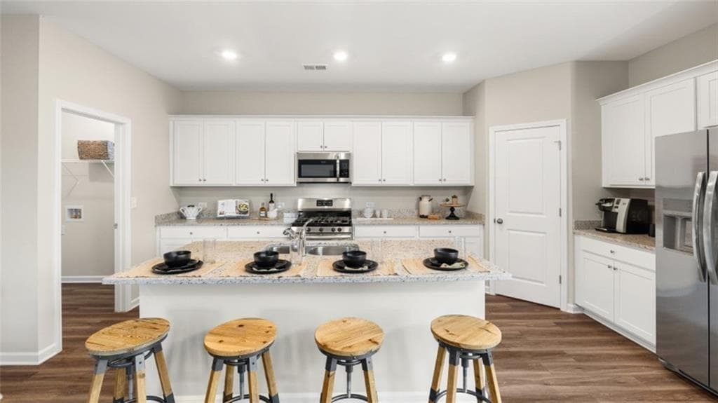 6 bedroom, 4 bathroom, 2,520 sq ft single family residence for sale at 1757A Andrew Acres Lane, Loganville, GA 30052