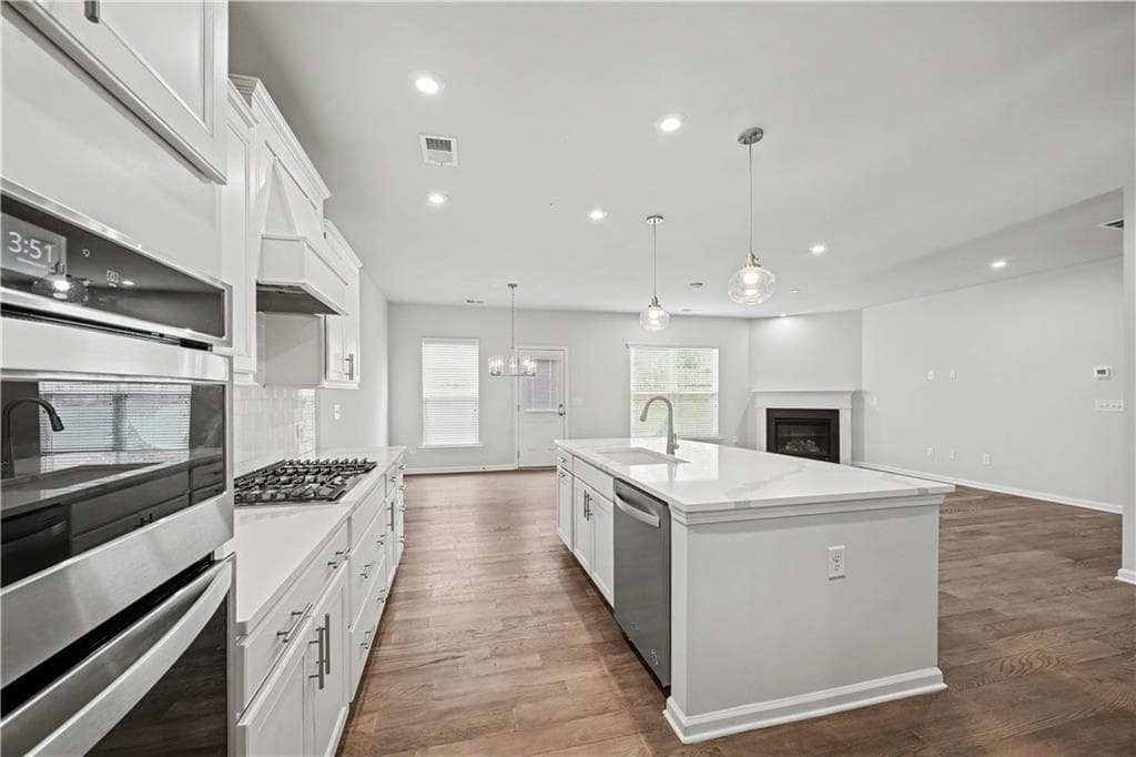 5 bedroom, 4 bathroom, 2,914 sq ft single family residence for sale at 1838 Atherton Way, Auburn, GA 30011 — photo 6