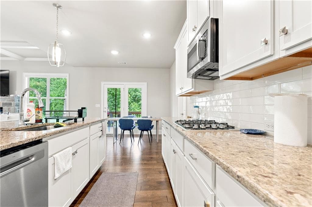 5 bedroom, 4 bathroom, 3,932 sq ft single family residence for sale at 4145 Gold Hill Lane, Cumming, GA 30040 — photo 7