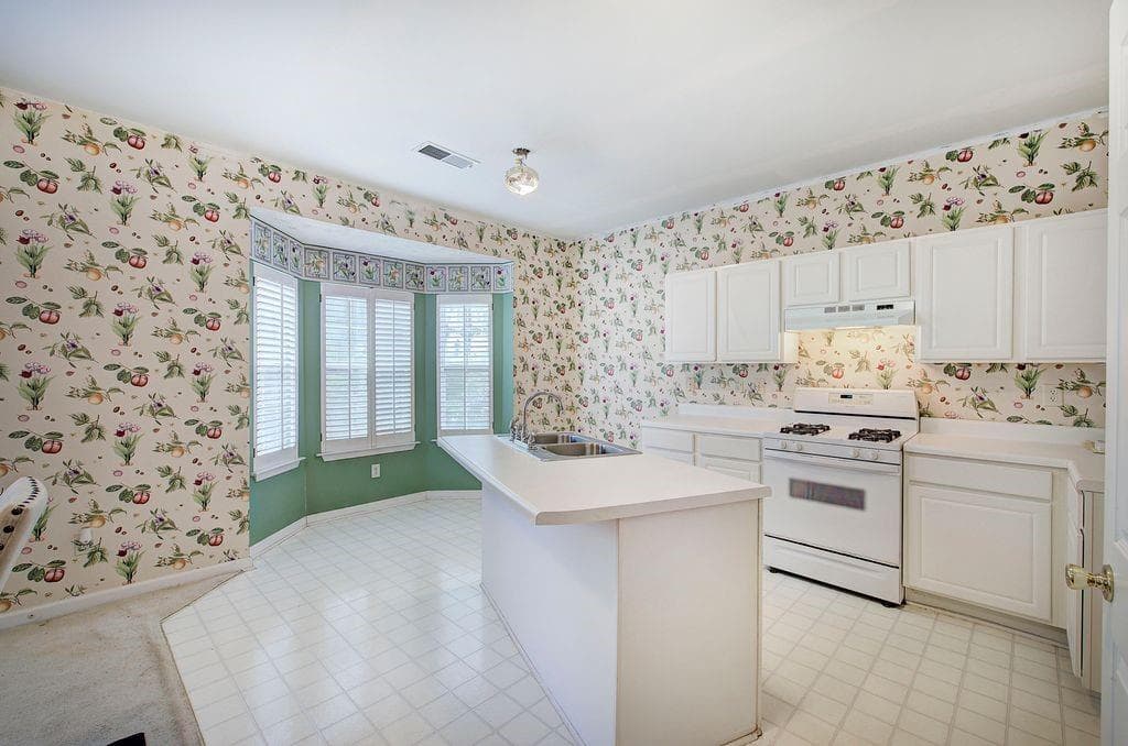 2 bedroom, 3 bathroom, 1,424 sq ft townhouse for sale at 4144 Spring Cove Drive, Duluth, GA 30097 — photo 8