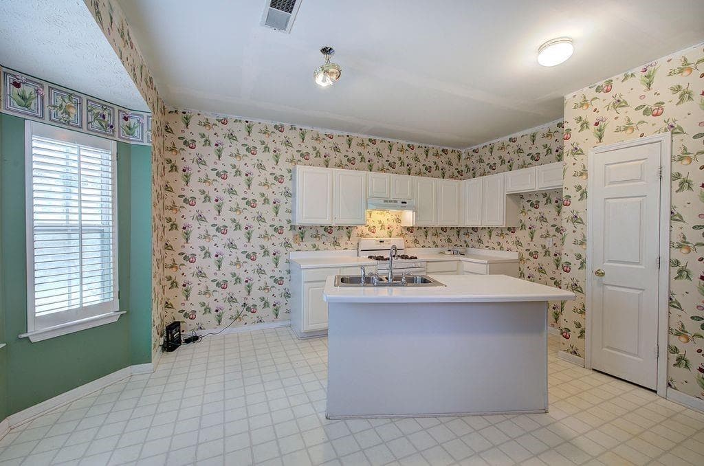 2 bedroom, 3 bathroom, 1,424 sq ft townhouse for sale at 4144 Spring Cove Drive, Duluth, GA 30097 — photo 9