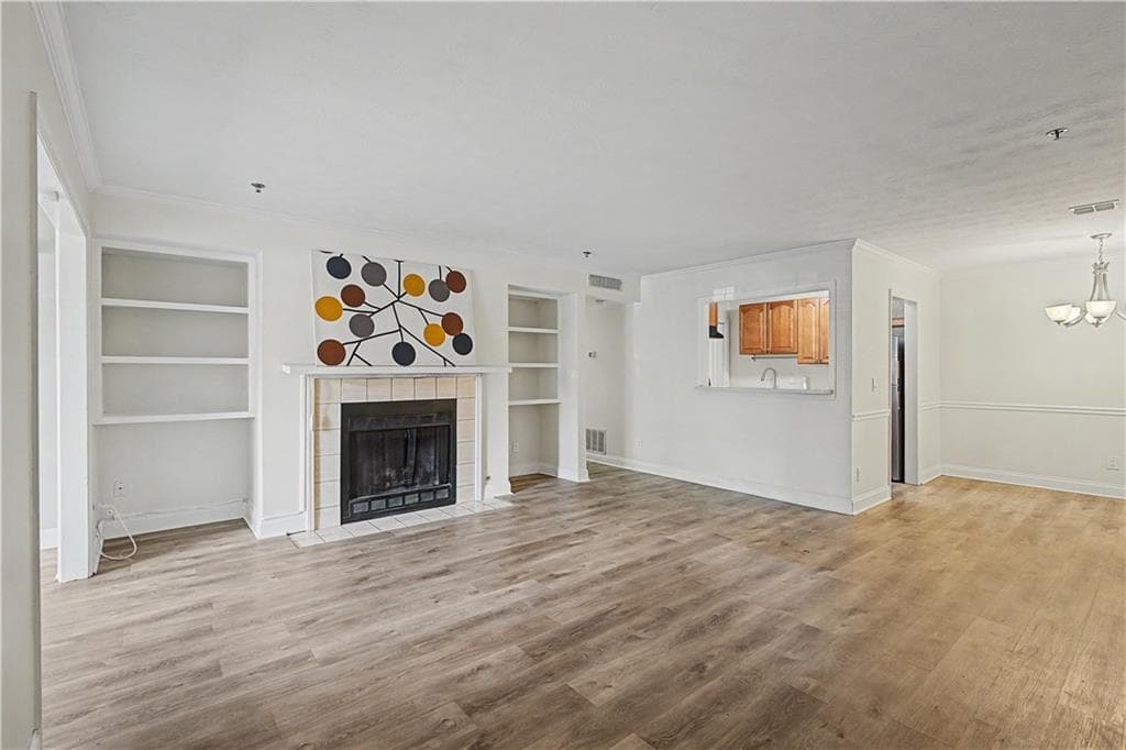 2 bedroom, 2 bathroom, 1,270 sq ft condominium for sale at 4612 Vinings Central Run 133, Atlanta, GA 30339 — photo 3
