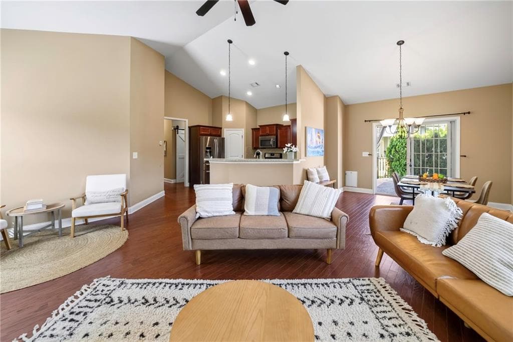 3 bedroom, 2 bathroom, 1,677 sq ft single family residence for sale at 4814 Lost Creek Drive, Gainesville, GA 30504 — photo 10